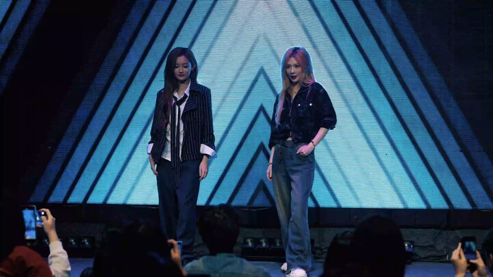 【郑丹妮x张昕】『dy随舞』4K Focus | 20251109 张昕广州极光岛minilive