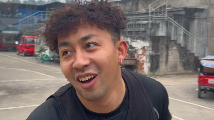 Cách anh Tú chơi bóng (2.0)