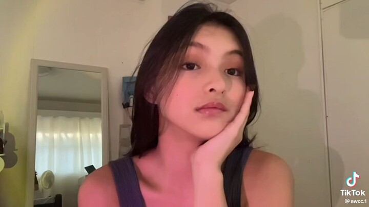 Im gonna kiss you on your forehead