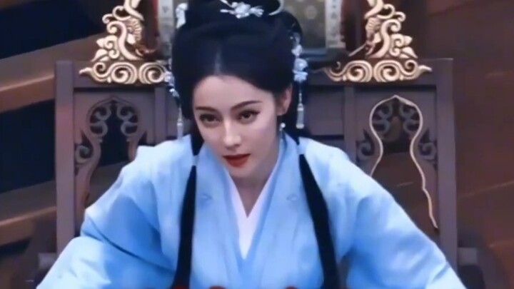 The death gaze from the ghost king, this look is so eye-catching!!! "Mu Xu Ci"