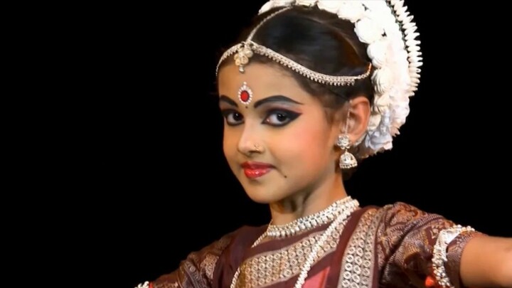 [Odissi Dance Translation] The Nine Phases of Durga: The Goddess Hymn by the Prodigy Shrinika