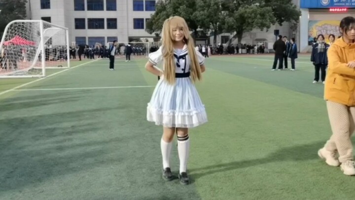 Random House Dance ที่ Campus Festival｜พระเจ้าอยู่กับเราและเราได้รับความรอด! โอ้ รอก่อน...