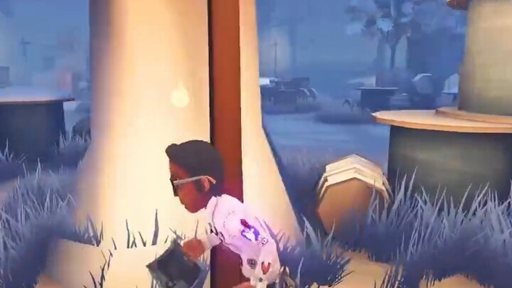 【Nhân cách thứ năm】Các con ơi, ta thiếu khả năng tự bảo vệ bản thân.