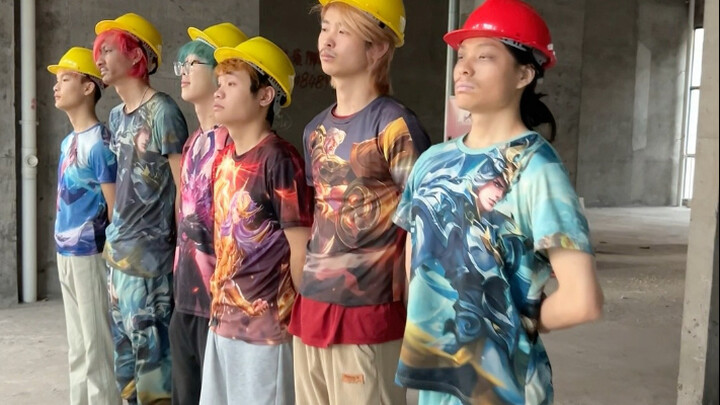 The entire Wu Sao Studio is standing as punishment.