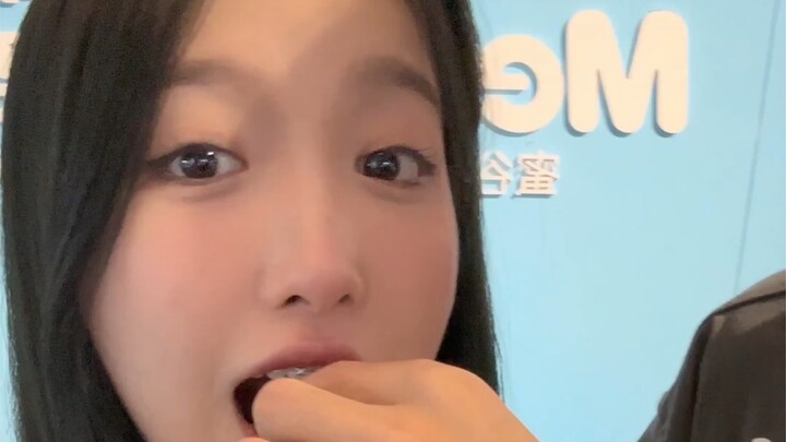 ถ้าทุกคนทำได้แค่ลืมอดีตแล้วเริ่มต้นใหม่ก็คงจะดีนะ