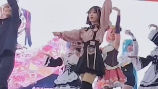 I danced to the Pure Land of Bliss on the dance! ! [Dark Cat Miaomiao]
