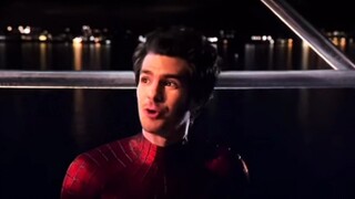 Spider-Man สามชั่วอายุคน การแข่งขันแฟนซีไหมแมงมุม