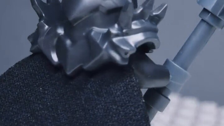 [Lord of the Rings Minifigures] LEGO Lord Sauron Building Review!