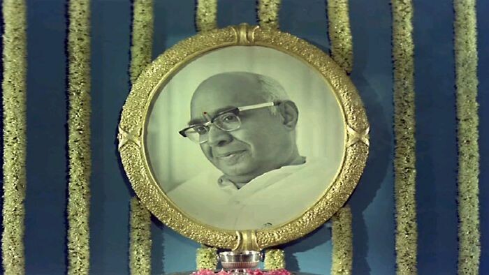 Murattu Kaalai (1981) Tamil Drama Movie Rajnikanth