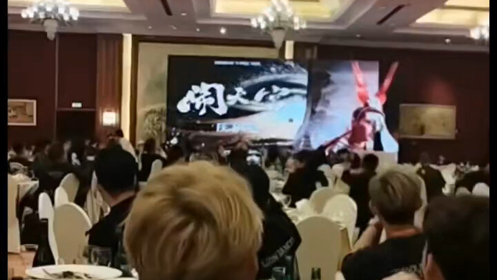 At the victory banquet for Zhang Yixing’s Bird’s Nest concert, the organizers revealed several recor
