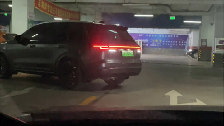 “Vua miệng lưỡi”