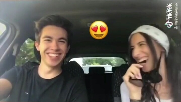 Tantangan Ciuman Mendadak dengan Teman Terbaik 2