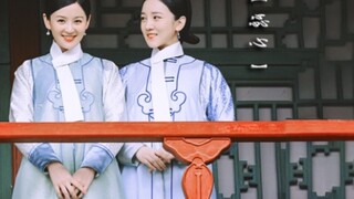 "Một người đi ra khỏi cung Nghi Khôn, người kia bị khiêng ra khỏi cung Nghi Khôn."