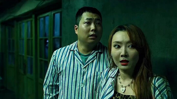 كيف يكون شعورك عندما تلتقي بشخص تعرفه أثناء عمل NPC؟