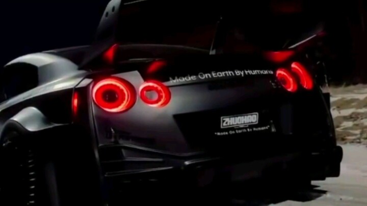 Nissan GTR: The King of Backfires! (4K Quality) π₯