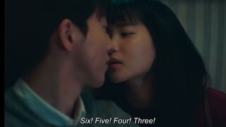 Twenty-Five Twenty-One kiss scene  Na Hul-do & Baek ljin kiss scene 스물다섯 스물하나 