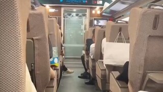 Ketika orang asing pertama kali menaiki kereta cepat Tiongkok🚄
