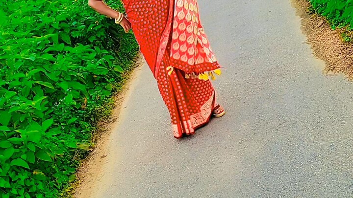 প্রেম পিরিতি কারে বলে জানা ছিল না 🌹
