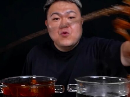 Boiled and deep-fried prawns