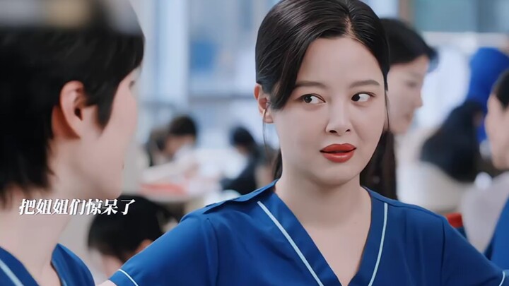 Trong một ngày, bên cạnh Yuyu đã thay đến ba cô gái, khiến đồng nghiệp ai nấy đều sửng sốt; cuối cùn
