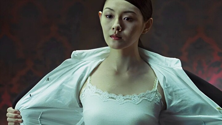 A top-tier Chinese-language suspense thriller, bursting with mind-bending creativity and intricate p