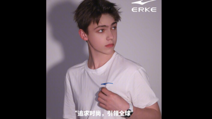 كيف تصبح عارض أزياء في موجة الموضة الوطنية: هونغشينغ إركه! #روتين العارضين #عارضة عالمية #الولد الحا