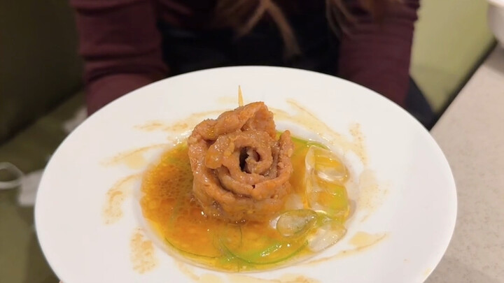 "Michelin Three-Star Haidilao"