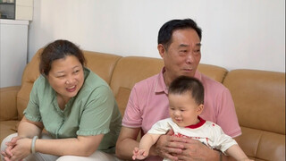 我老公可真敢跟他爸爸开口啊…