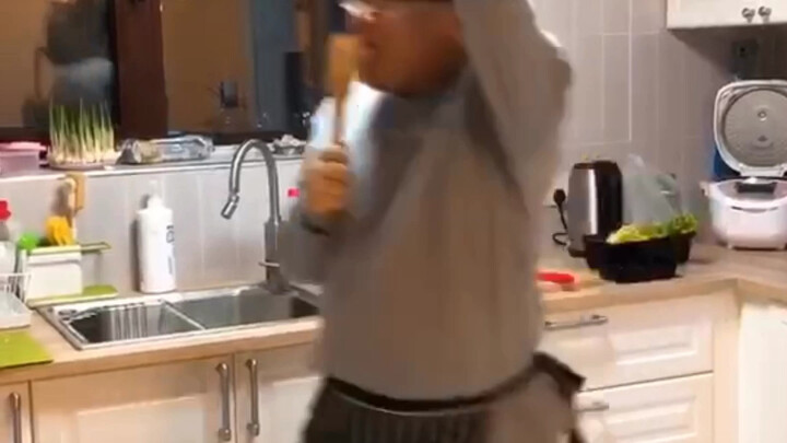 I got mad when they posted it to me, so I posted it to myself, what's the pose?