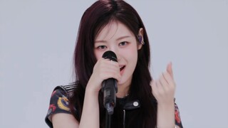 FIFTY FIFTY《Gravity》Biểu diễn trực tiếp mở hết mic! Thả ga tận hưởng!