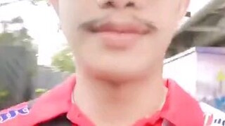 เดินเล่นครับ