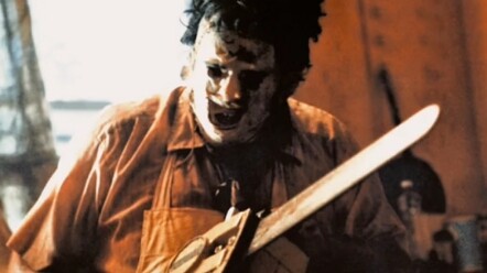 “พ่อฉันบอกว่าตอนหนุ่มๆ เขาเป็นนักล่าหัวใจสาวๆ…”