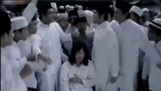 di fitnah oleh sahabat sendiri di pondok dalam mihrab cinta 2