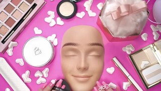 [Trying Chinese Beauty Products] Applying a Sweet and Rosy Wedding Makeup Look to a Barbie Doll