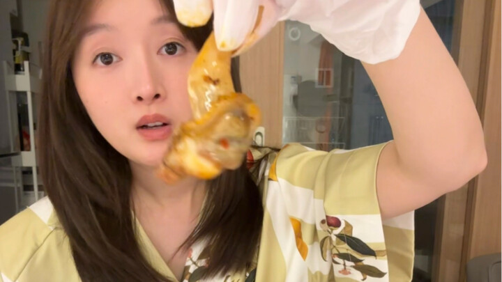 "Stress-Relief Log" Drinking Alone at Home at Night