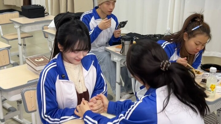 Mối tình thầm lặng ấy