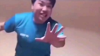 日本哥の整活“妈の名字”