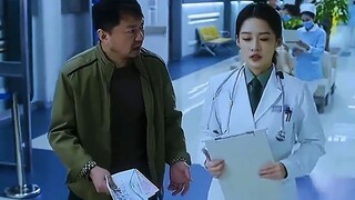 Cô gái uống paraquat, người cha coi nhẹ chuyện này, nhưng khi biết độc tính thì hoảng hốt đến mức ng