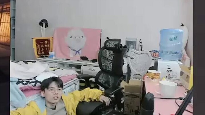 วิจารณ์ศึกโซนเอเชียตะวันออกเฉียงใต้วันที่ 27 กุมภาพันธ์ ว่าทำให้เหลียงฮัปปี้ถึงกับพูดไม่ออกและใจแตกไ