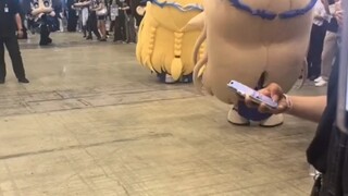 群贤毕至，少长咸集