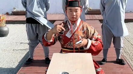 ท่าเด็ดการเหวี่ยงไพ่