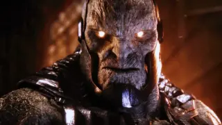 Darkseid, who knelt down in fright when Steppenwolf saw him, would be unstoppable even by Superman