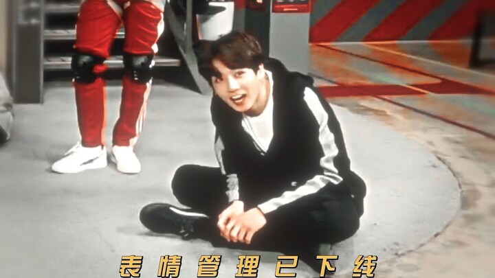 ตั้งแต่เด็กก็ชอบดูความวุ่นวายอยู่แล้ว