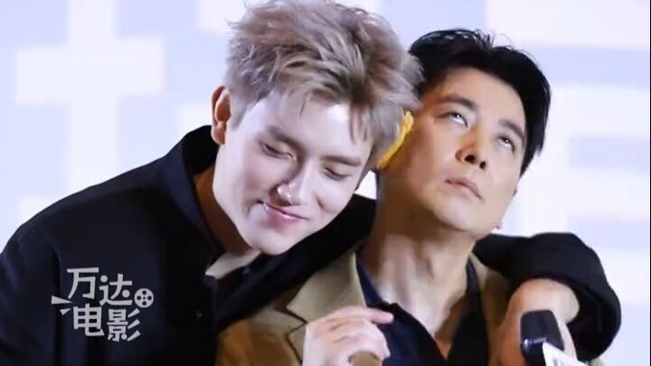 Saya mohon! Jangan bikin saya di ponsel saya