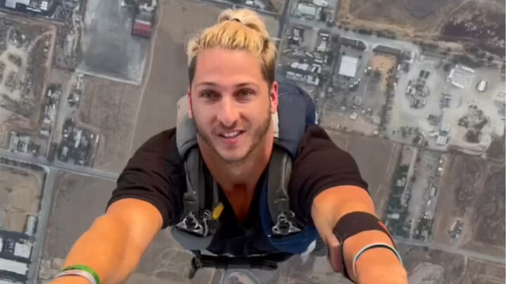 I’m Saying Goodbye to the World