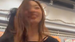 เต้นรำ Super Lady ในหม้อไฟ