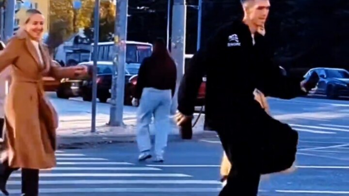 Tâm hồn tự do, điệu nhảy tự do