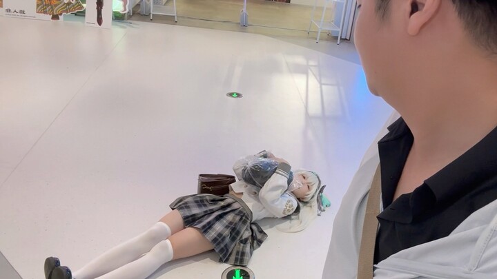 لا يُسمح بالتبوّل أو التبرّز في أي مكان هنا.