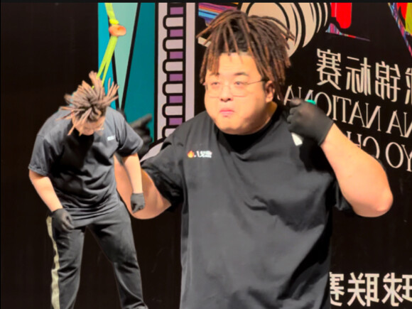 Tiểu Biên Đán Điên Cuồng