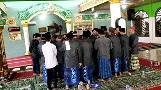 marhaban lagu gugur bunga